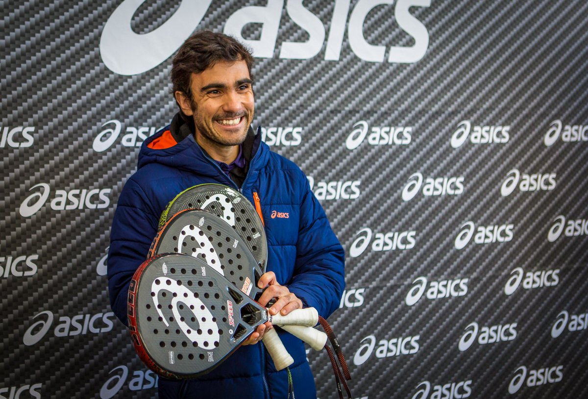 ¿Conoces nuestra colección de palas?
#SPEED con balance alto
#HYBRID con balance medio
#CONTROL con balance bajo

Mantente atento a siguientes post para saber más sobre ellas.
#Reinventaeljuego #IMoveMe #ASICS #PADEL