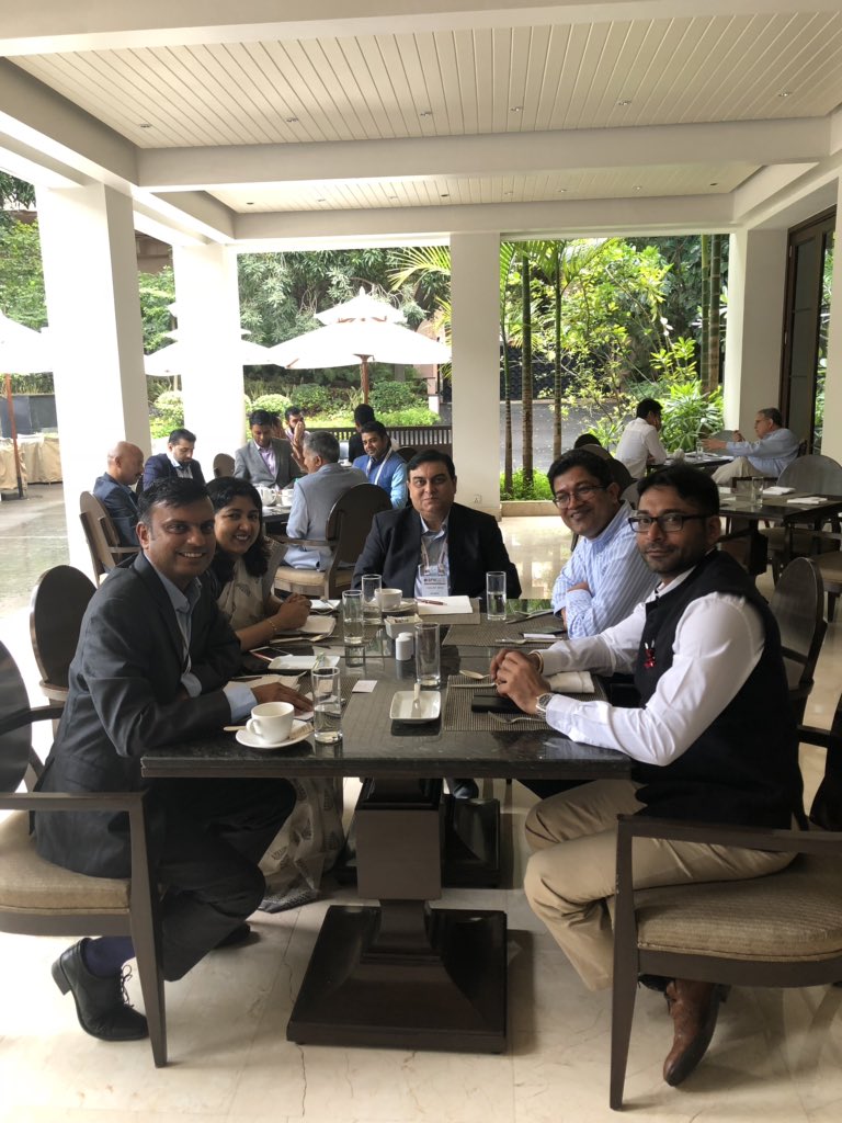 sun_walia's tweet photo. Hot vendors in RPA @Jiffy_RPA. Amazing meeting up with them @saurabh_hfs @HFSResearch https://t.co/XrVyfePfIb