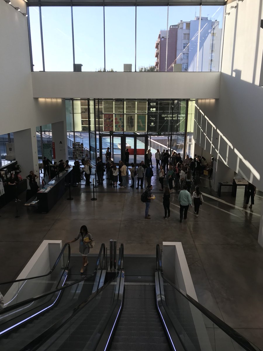 Hello #ServiceDesign lovers and welcome to #Barcelona! Give me a shout if you are at <a href="/sddBCN/">SERVICE DESIGN DAYS</a>