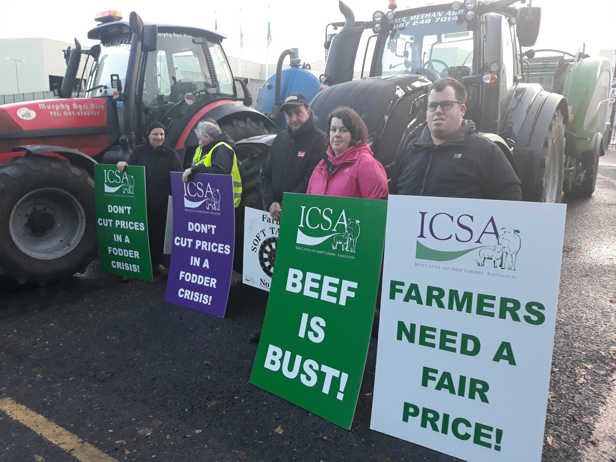 "I'm here to represent the farm women who can't be here today and are struggling to maintain the farm family" - Corrib oil Lady Farmer of the Year, <a href="/icsa/">Linda nel</a> and <a href="/WWomenFarming/">WWFI</a> member <a href="/MonaODonoghue/">Mona O' D Concannon</a> 💪