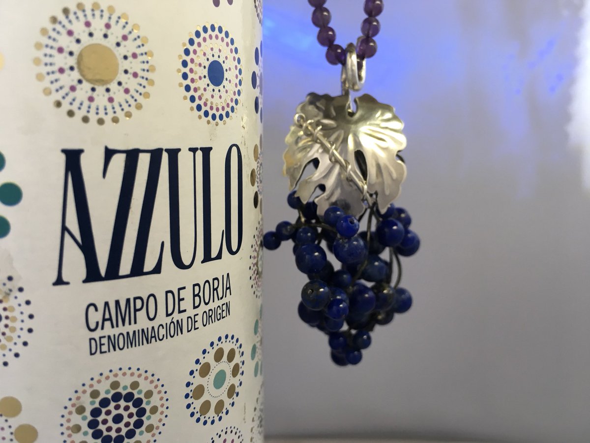 loyaljoyeros's tweet photo. @B_Aragonesas El azzulo,se merecía una pieza exclusiva a la altura de este gran #vino #wine #AZZULO @docampodeborja https://t.co/tmicBe5YjA