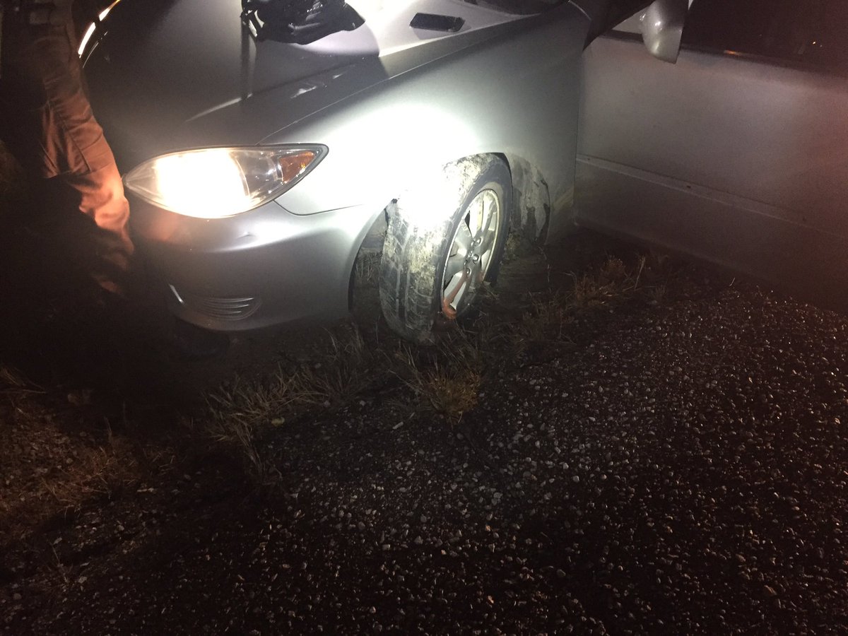 NSP_TroopA's tweet photo. Troopers utilized spike strips to stop a vehicle that took off from @CountySO. It’s never a great idea to try and run from police because you don’t take care of your warrants. Solid team effort. #NSP37 #WCSO925 #WCSOSam1 https://t.co/1bo0vaKoXq