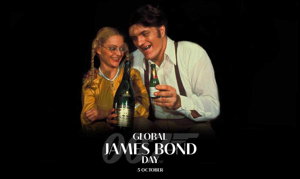 Champagne Bollinger tweet media