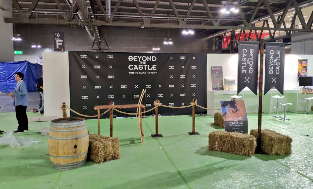 BeyondtheGateVR's tweet photo. #MGW18 we are ready to start! Soldiers needed to defend the Castle at pad.8, Indie area! #beyondthecastle https://t.co/Zk6n4y9tI9