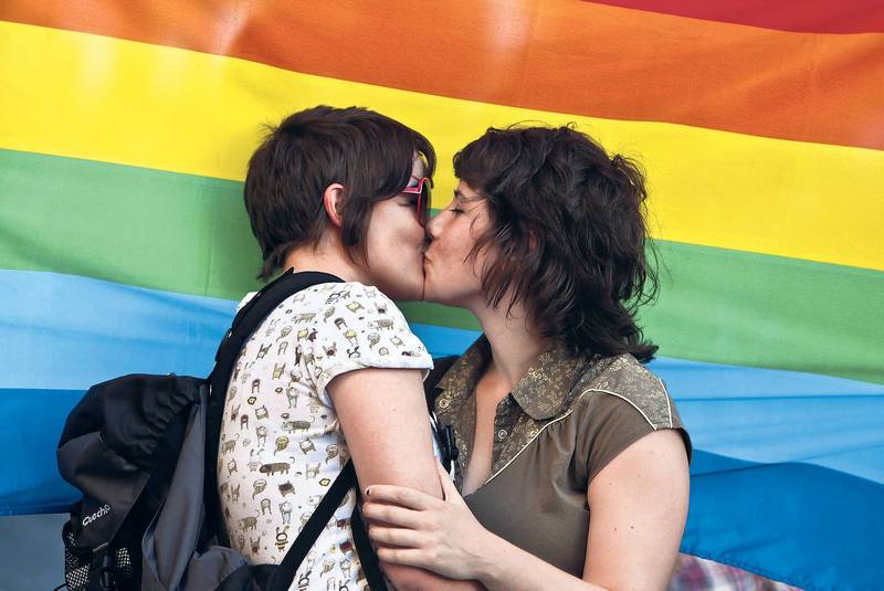 Free pics of gay women