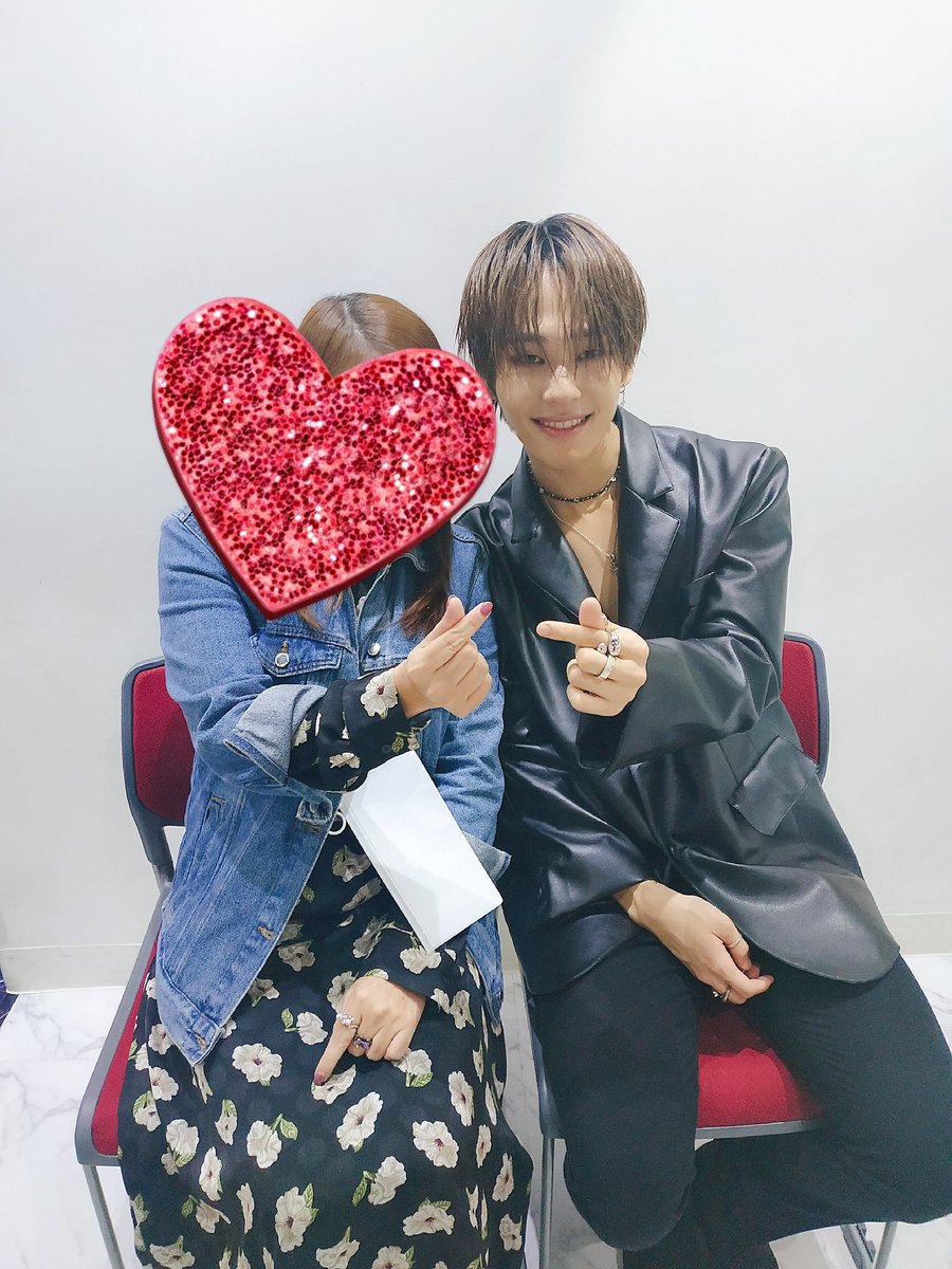 Tara_Imfact's tweet photo. How comes...Love u so much😍 #UNGJAE #IMFACT @ungjaesmiling @imfact_twt @IMFACTofficial @ungjaearchive @imfactinjapan #imfact2018autumliveintokyo https://t.co/LZMgmLHel6