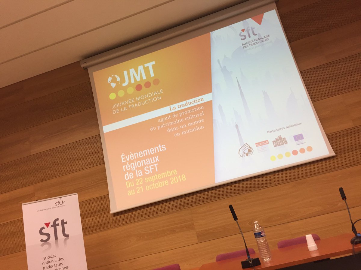 SFTfr's tweet photo. #JMT2018 : Retour sur la Journée mondiale de la #traduction à l’Université de Lille @univ_lille. Par @RudyLoock, responsable de la formation TSM. #xl8 https://t.co/oNU2qZpeDr https://t.co/wHQrLHDNbJ
