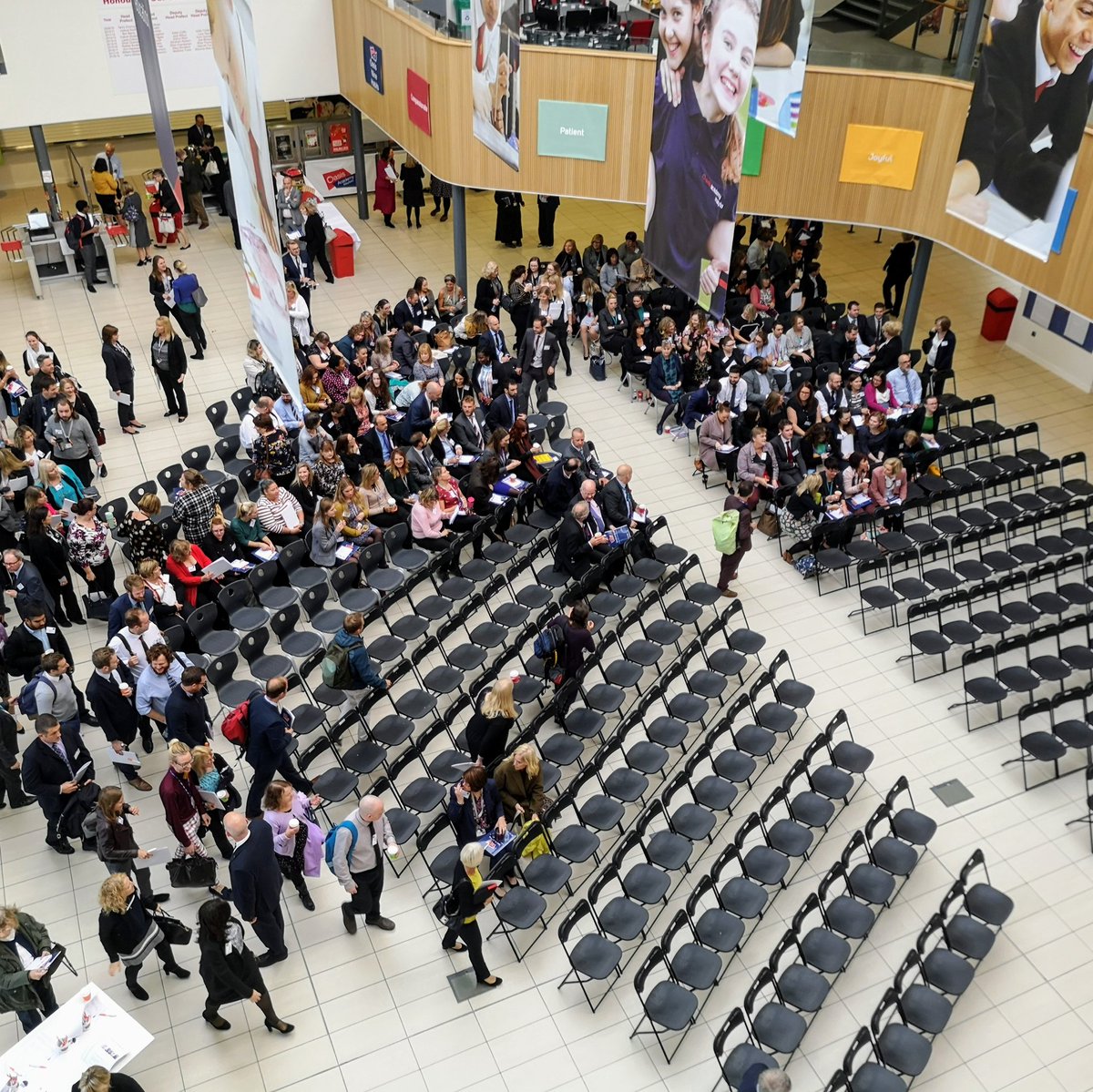 OasisLordshill's tweet photo. Welcome to the Oasis South Coast Regional Conference @OasisMayfield #excellenceforall #OAM #OAS #OALH @OasisAcademies @OasisSoton @OasisSholing https://t.co/DhfVWk80hO