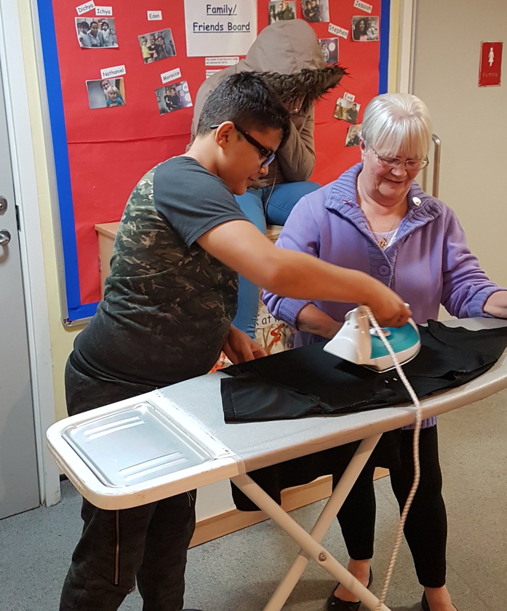 evolvenotts's tweet photo. Our youth group learning life skills by ironing donated clothes that they will sell for charity #greymatters #snapmob @cllrgc
@AgeUKNotts @CommEngageNottm https://t.co/69qoWh61NH