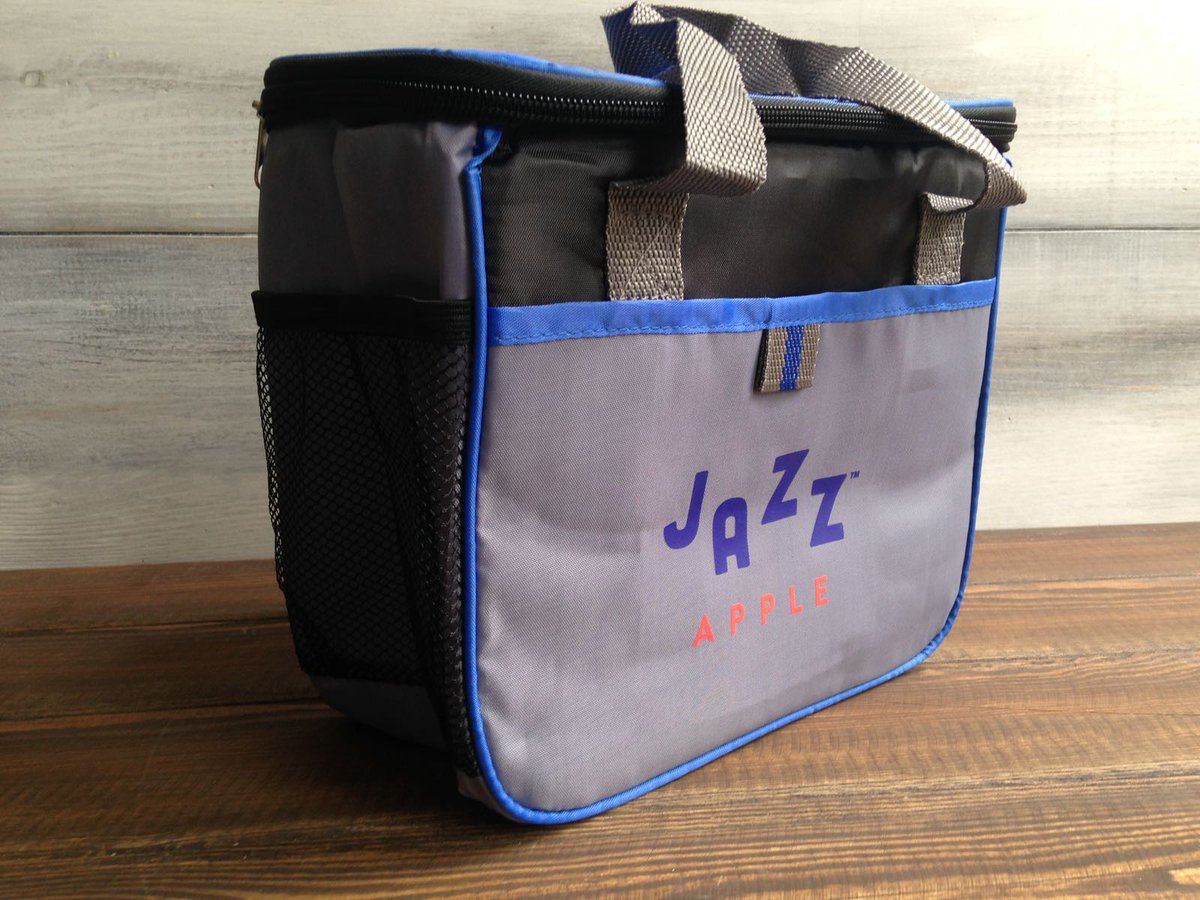#Win a JAZZ Apple cooler bag in today's #competition. RT and follow to enter and we'll pick three lucky winners tomorrow at 6pm!