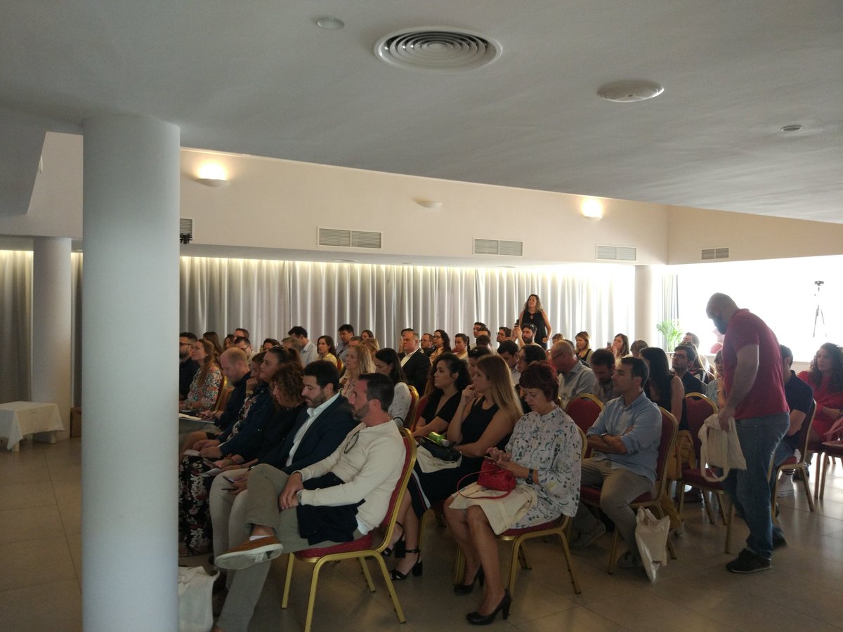Ecommerce_es's tweet photo. ¡¡Da comienzo nuestra primera edición del #EcommerceTourPM!! Un evento que se pretende convertir en referencia del Ecommerce en Baleares! Podéis usar nuestro hashtag para comentarlo... ¡Tenemos muchos premios! 😁 https://t.co/r9k5OGHIcG