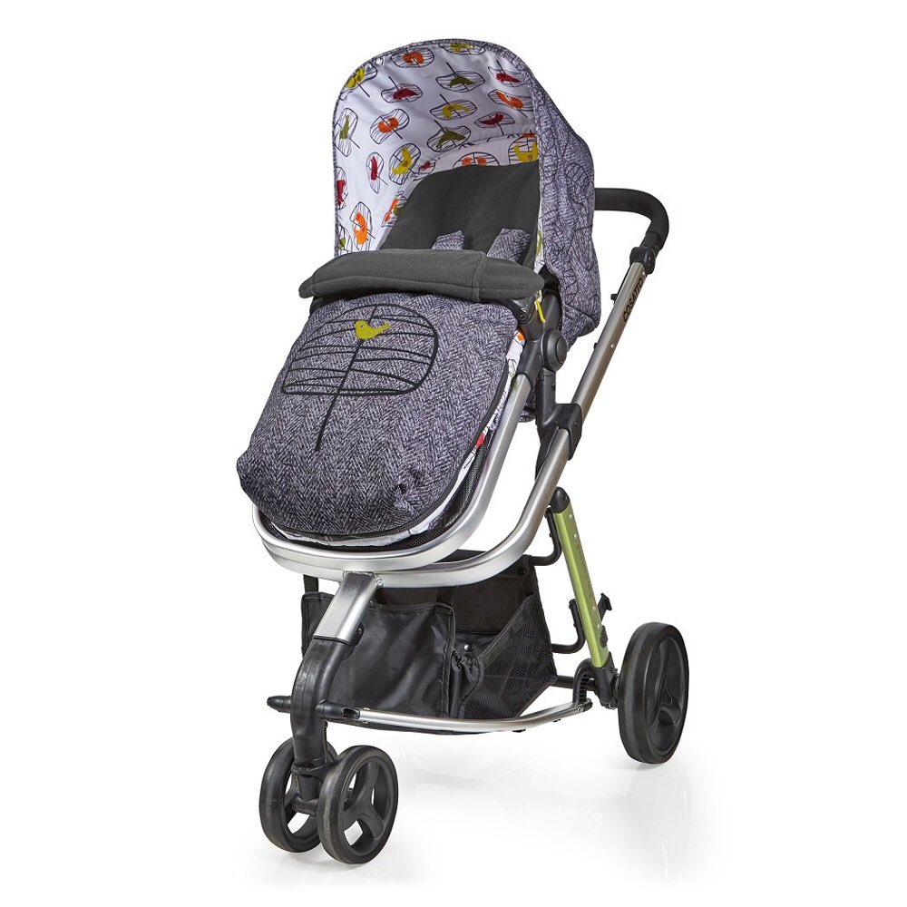 MusingsMaternal's tweet image. It arrived! It’s like Christmas morning! For something so tiny, a new baby really does need a lot of stuff 🧐☺️ #cosatto @Cosatto_Tweets #giggle2 #travelsystem #only22andahalfweekstogo