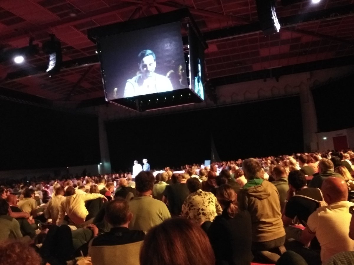 Les armes de connexion massive d'après @GuillaumeBJC : bouffe, sport, culture. #transformation #citecap2018