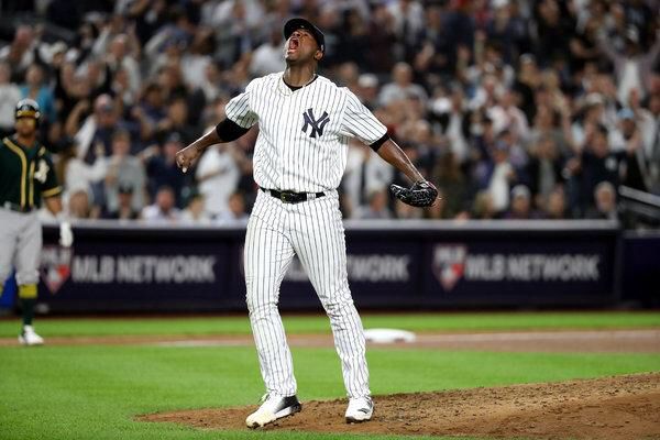 BasebaIlKing's tweet image. Who you got winning the ALDS? 👀
Retweet for the Yankees
Like for the Red Sox