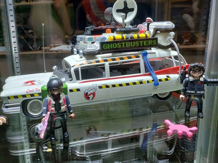 Ghostbusters News on X: Playmobil Ghostbusters Ecto-1A coming in Spring of  2019! More info:  #ghostbusters #playmobil #toys  #actionfigures #collection #collector #comingsoon   / X