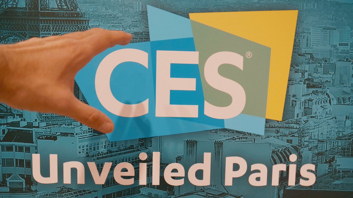 MonsieurGRrr's tweet photo. Ca y est le #CES s'est dévoilé à Paris !
Visite guidée ici : https://t.co/wM5QCWhwHP
#CESUnveiledParis @CES https://t.co/hWoGcofm9P