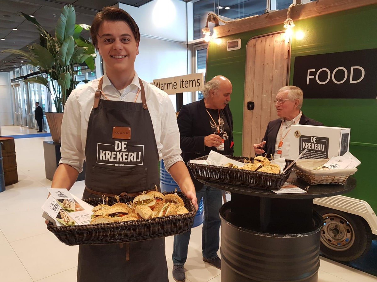 Daar zijn de krekelburgers op #gojv18 ! #duurzaam