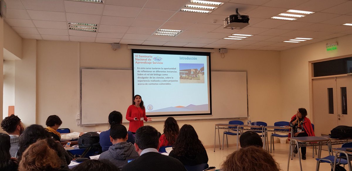 [VI Seminario] Seguimos conociendo experiencias en A+S. Segundo día de ponencias. Carolina Serrano UC nos cuenta la experiencia del Diario Reflexivo. Gracias <a href="/laurarubio_/">laura rubio serrano</a> por compartir la metodología #ApS #aprendizajeservicio