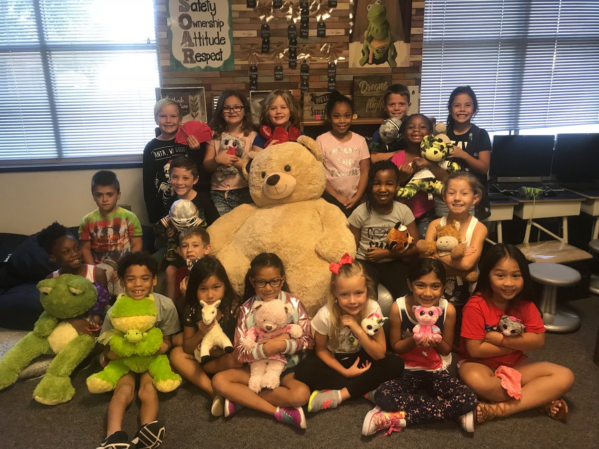 ⁦⁦@FRES117⁩   HUGS NOT DRUGS!