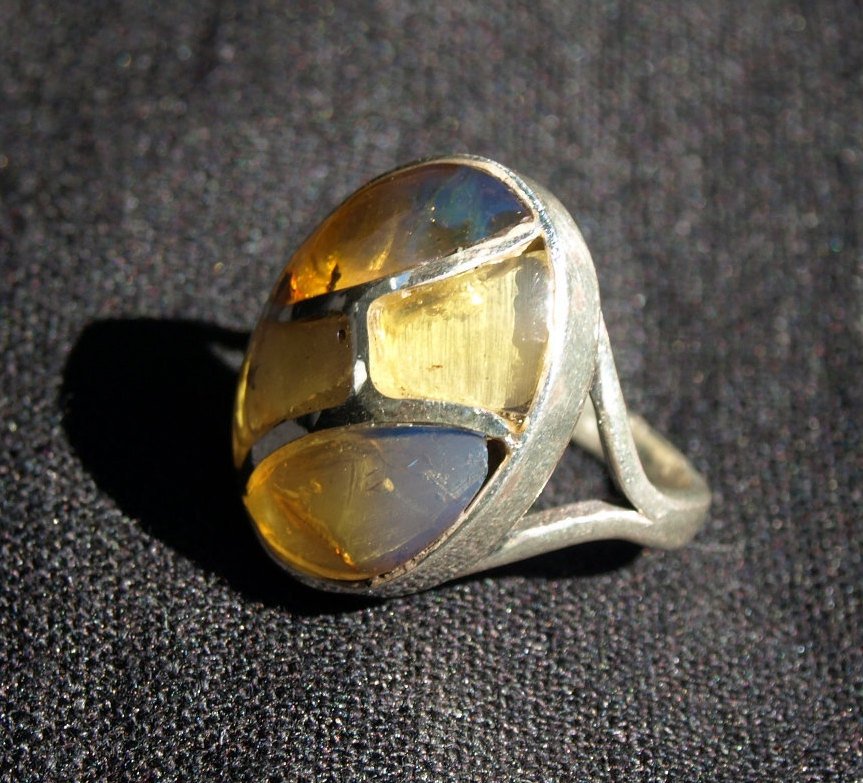 Yu2Xiaogang's tweet photo. Unique Dominican Sunrise Milky Blue Amber Sterling Silver 925 Ring Oval Boho genuine yellow Size 7.25 https://t.co/qouJczh3O1 #etsysocial #boho #fashion #etsyshop #Etsy #Caribbean #larimar #MyBeachStore #etsymntt #jewelry #SilverAmberRing https://t.co/tLk5NeuPGD