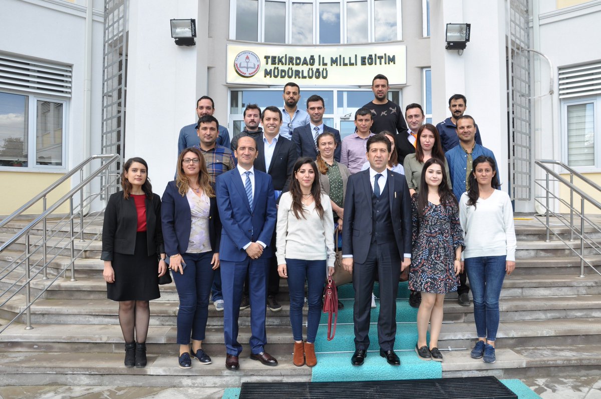 <a href="/TekirKod/">TekirdağKodluyor&STEAM</a> ilçe ekiplerine projede sergiledikleri emek ve çalışmalardan dolayı İl Milli Eğitim Müdürü Ersan ULUSAN tarafından teşekkür belgesi verildi.Projenin ilerlemesindeki büyük paylardan birine sahip öğretmenlerimizi tebrik ediyoruz👏<a href="/ersanulusan/">Ersan Ulusan</a>  <a href="/ziyaselcuk/">Ziya Selçuk</a>  <a href="/egitimbilisim/">EBA</a>