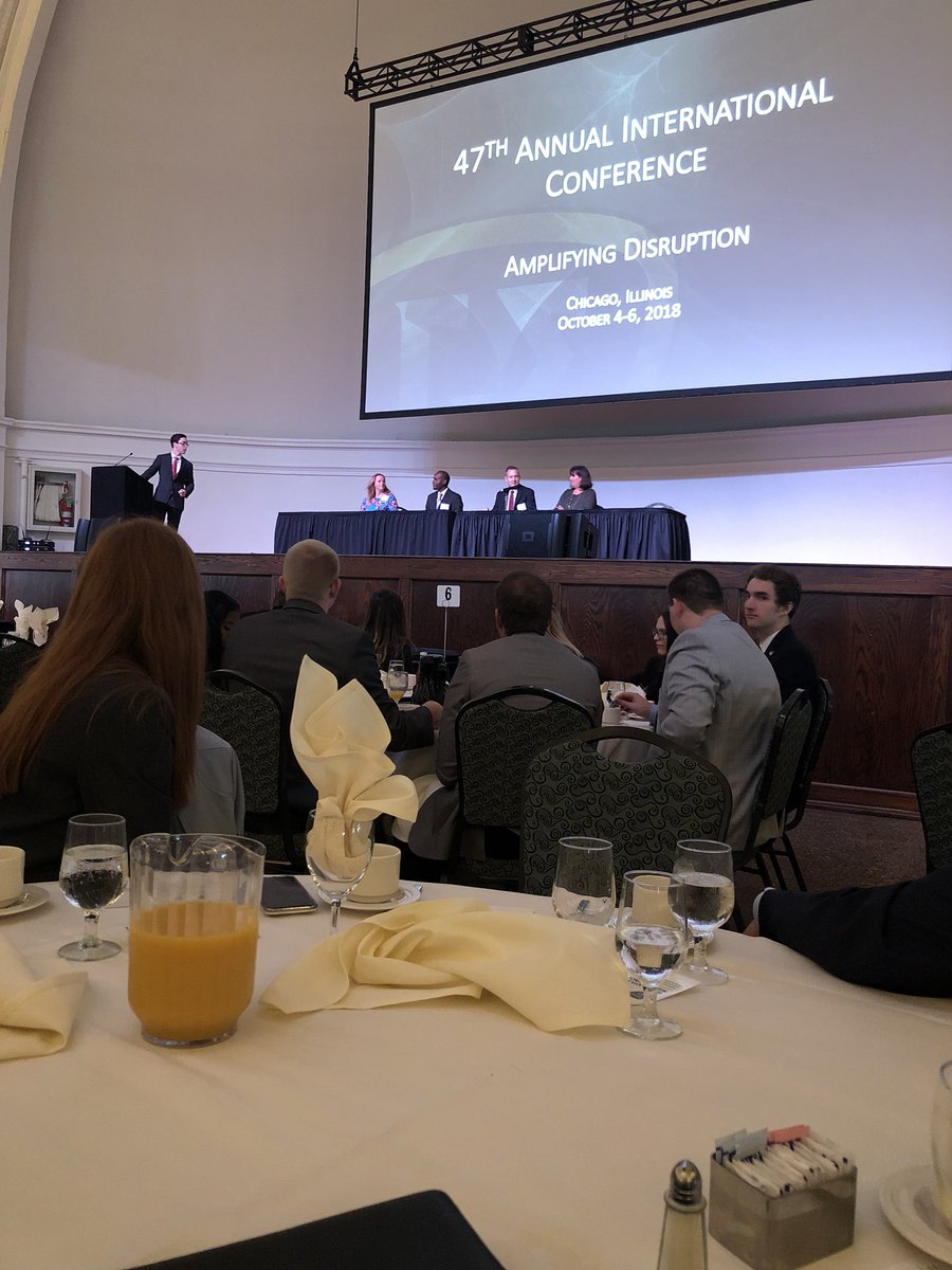 GISAlphaAlpha's tweet photo. Gooooooood morning from Chicago! Starting our day with breakfast and panel! Big day ahead for our members today at conference. https://t.co/K68USVfBYt