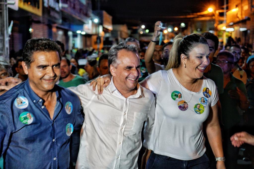 Guarabira nos recebeu mais uma vez de braços abertos, no comício da noite dessa quinta. Mais um momento especial da nossa caminhada rumo à Paraíba do futuro. #VamosJuntoComLucélio #Vote43