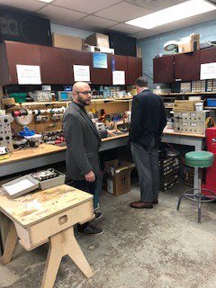 SouthernTier8's tweet photo. Yesterday ST8 welcomed Federal Co-Chair Tim Thomas, ARC Director Scott Hamilton and DOS employees to tour the Greater Binghamton Airport Project and Triplecities Makerspace.

#ARCFederalCoChairNYSVisit  #makerspace @ARCgov @NYSDOS https://t.co/BGpmAWgLKL