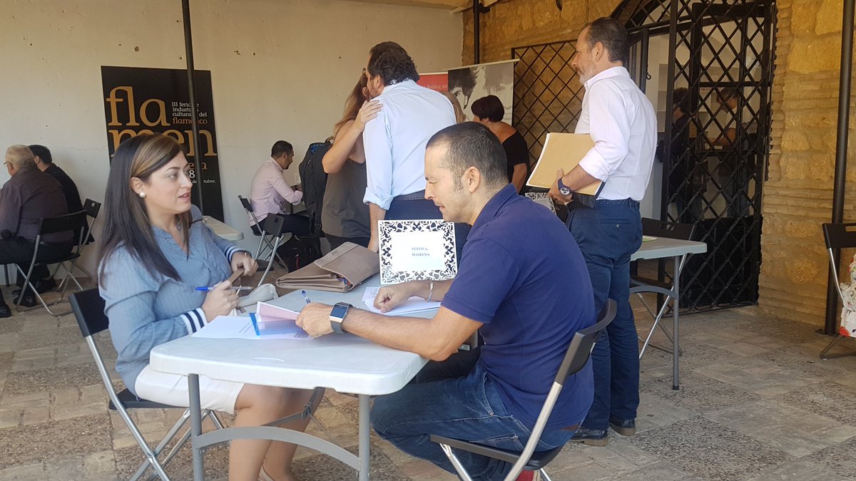 FlamencoUtrera's tweet photo. Así han sido las reuniones de mesas bilaterales donde profesionales del flamenco tienen su cita con distintos festivales, productoras y festivales.

#negocios #flamenco #utrera #Sevilla #octubre #industrias #showcase #programadores #reuniones #conciertos https://t.co/uS1C4kAc5t