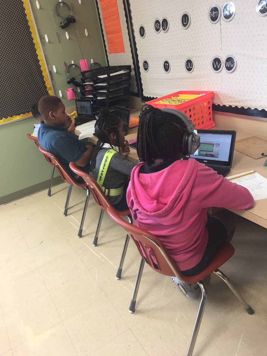 Ms_Bickel73's tweet photo. Jr. Trailblazers #WICORize it! Ss added 2 knowledge about energy by inquiring how each type is different, collaborating w/ others, using their 3 column notes 2 write their knowledge, and reading from @STEMscopes book. @JenLoTeacher @SeminoleTrails @STESPrincipal @AVID4College https://t.co/GX2GwiJh9i