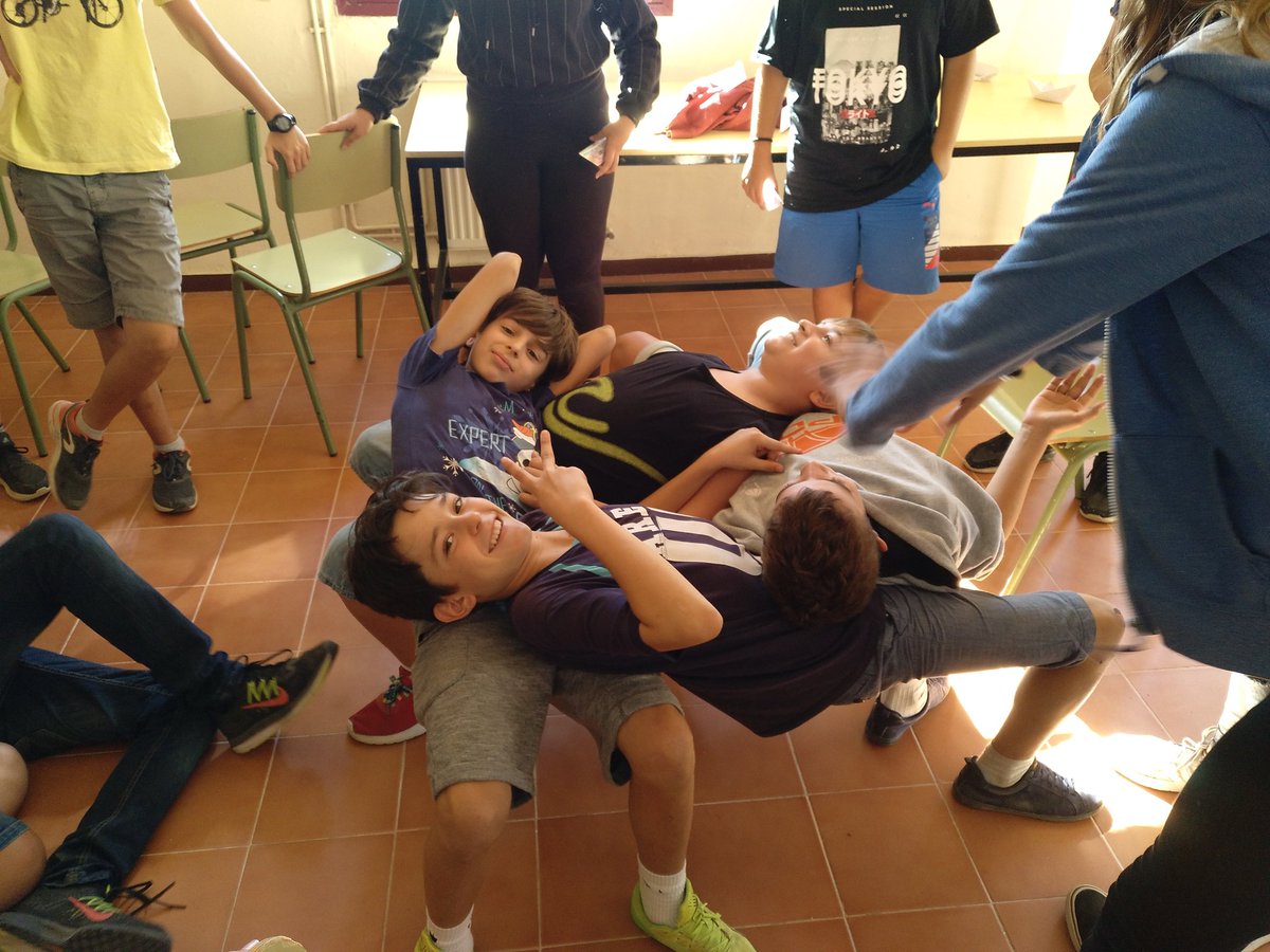josemaricrespo's tweet photo. Convivències de 1r d'ESO del @manyanetsandreu:  tots som imprescindibles pel bon funcionament del grup #JoSocManyanet https://t.co/puRUgcMz9E