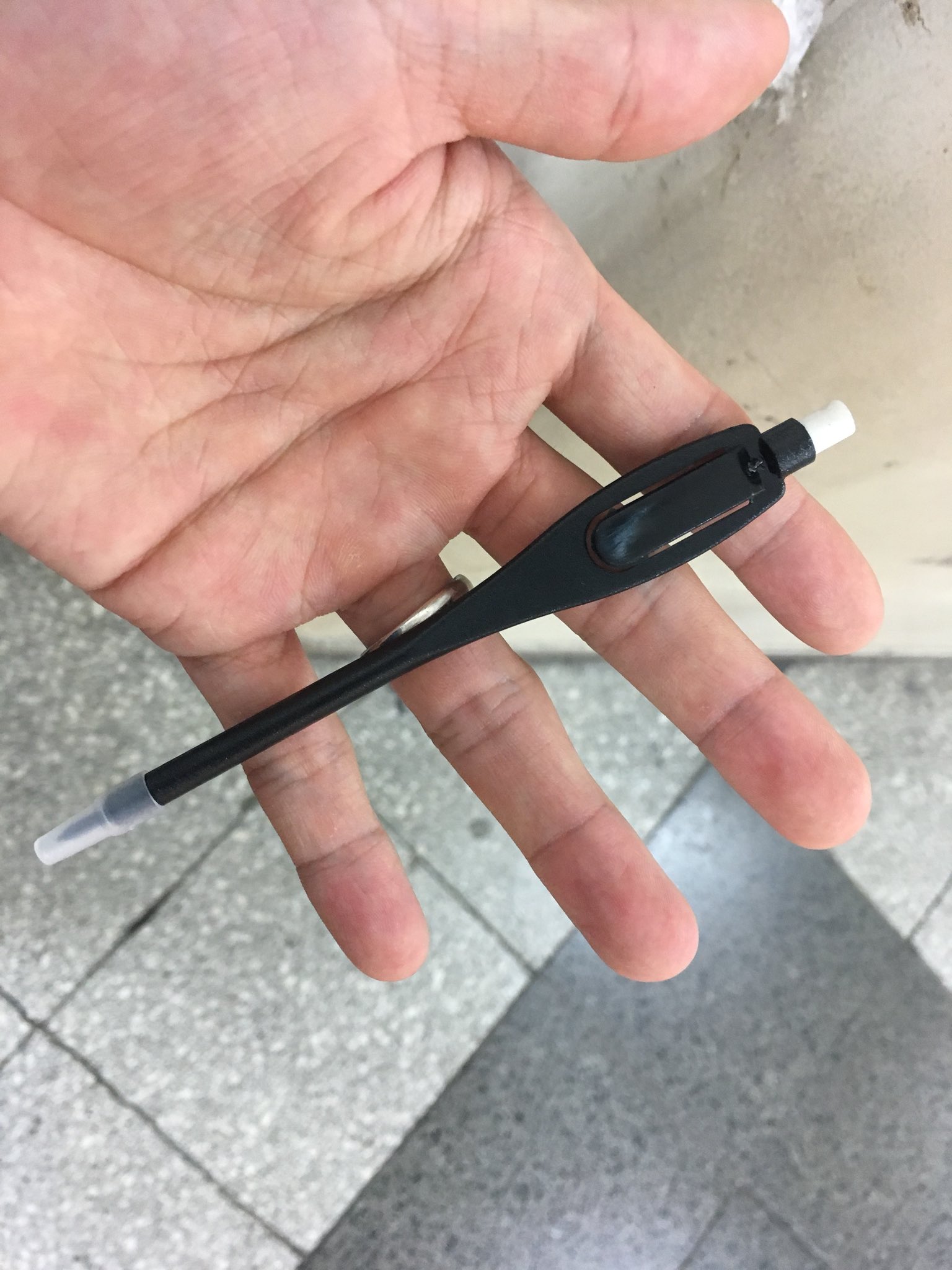 ぎん リアル脱出ゲームブロガー Sur Twitter 18年の地下謎 東京メトロ 買いました やるのは明日ね ペグシルがスーパーペグシル キャップ付き 消しゴム付き になってて リッチさに早速感動した ぎん リアル脱出ゲームブロガー Sur Twitter 18年の地下謎 東京メトロ 買いました やるのは明日ね ペグシルがスーパーペグシル キャップ付き 消しゴム付き になってて リッチさに早速感動した