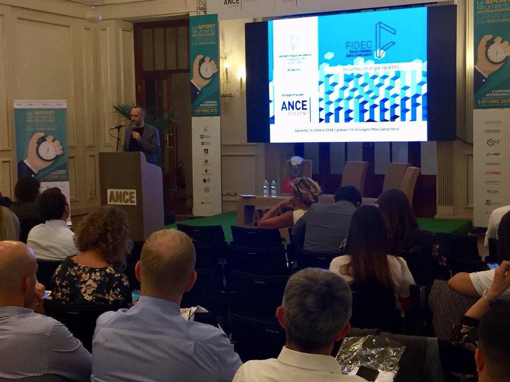“Non andiamo al #Fidec18 per sentirci dare delle risposte ma per consentire di chiarirci le domande che generano cambiamento” <a href="/Juri_Franzosi/">Juri Franzosi</a> illustra in anteprima al Consiglio centrale di <a href="/ANCEgiovani/">ANCEgiovani</a> lo stato dell’arte dei lavori di preparazione a Fidec #aspettandofidec18