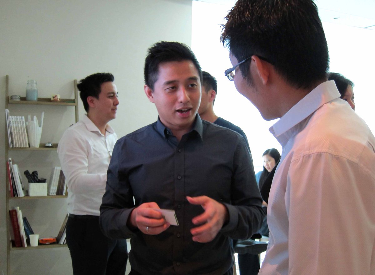 FundedHere's tweet photo. Yesterday, we had a great info sharing session over lunch with #Klikdaily - an on-demand #eCommerce app that simplifies the #FMCG supply chain in #Indonesia 

To learn more about Klikdaily, visit https://t.co/n1xky8dyu6.

#fundedhere #crowdfunding #startupnews https://t.co/amQotOnSbY