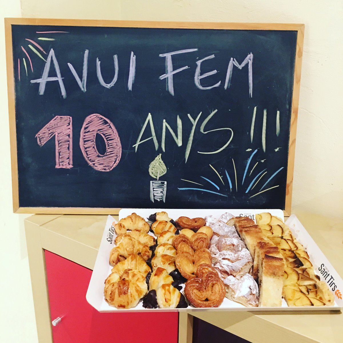 10 YEARS!!!
Thanks to be with us all this time / Gràcies a tots els que ens heu acompanyat durant aquest temps / Gracias a todos los que nos habéis acompañado durante este tiempo /