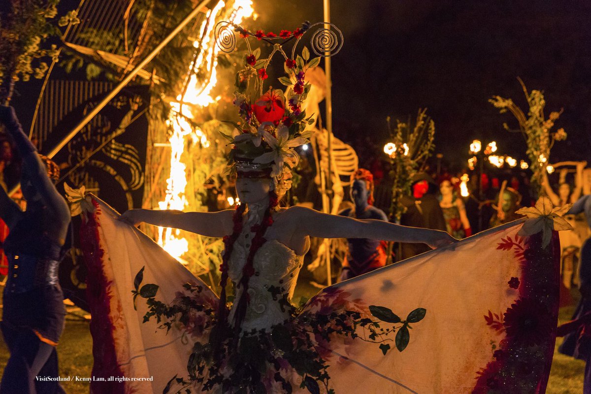 Samhuinn Fire Festival on 31 Oct starts at 9 pm watch a torchlit performance on the Royal Mile with wild drumming, fire-dancing and more