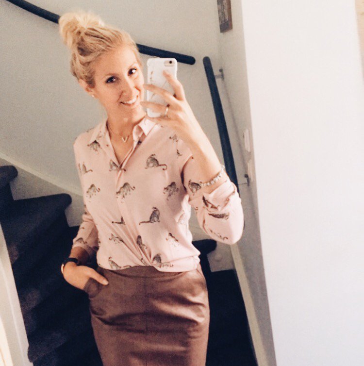 missmilano's tweet photo. L e o p a r d l o o k ๐ // How cute is this leopard look?! ๐โ๐ปBoth blouse and skirt are from @costesfashion - #outfit #ootd #leopard #leopardoutfit #ootdgals #costes #costesfashion #idealofsweden #tisento #cluse #mirrorselfie #mirrorlook https://t.co/vqgk54jN3t