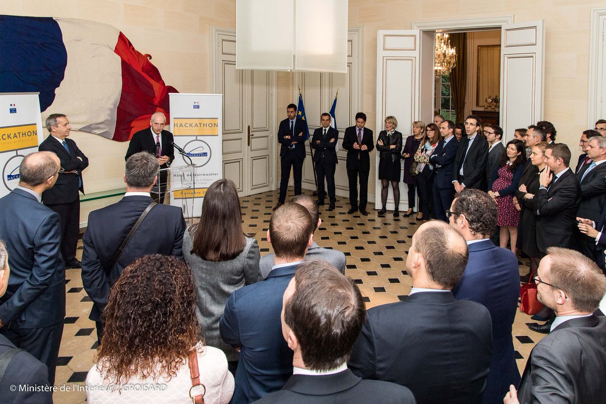 ac_phfmi's tweet photo. #Hackapref Lancement ce matin à 8 h 00 du 1er hackathon du corps préfectoral en présence du président Michel CADOT, @Prefet75_IDF, et du préfet Denis ROBIN, secrétaire général du ministère de l’Intérieur @Place_Beauvau https://t.co/tcqK3AT6G4