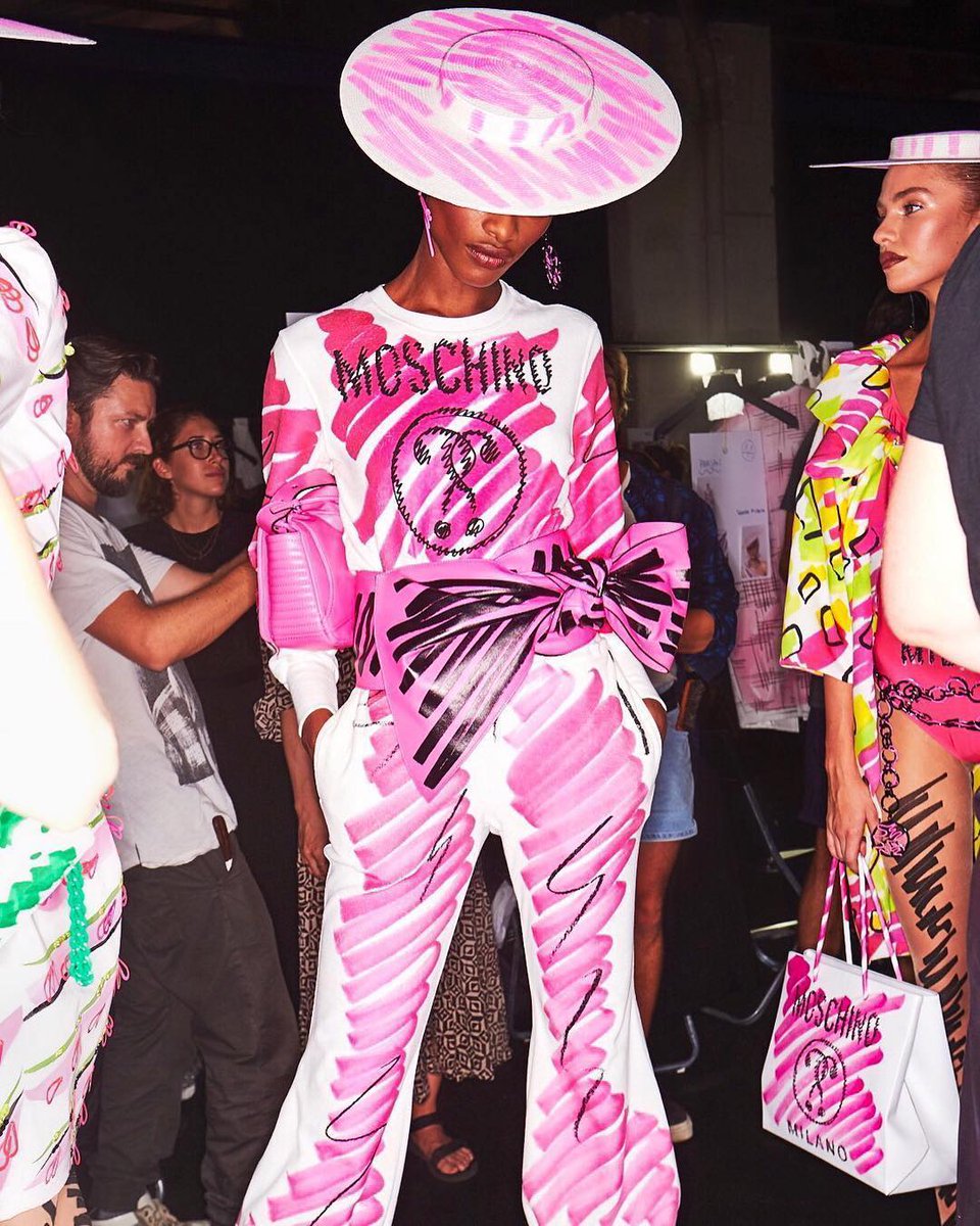 moschino marker