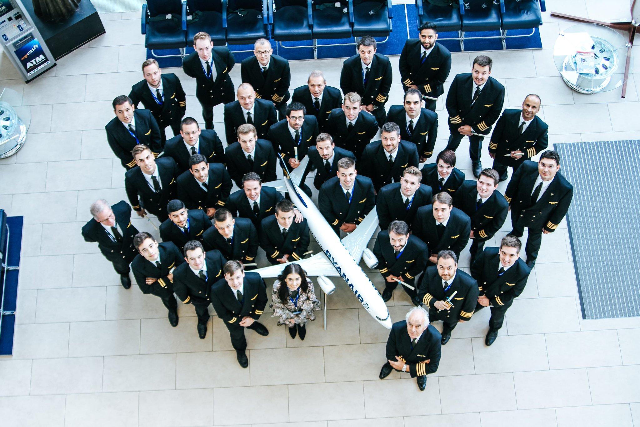 Ryanair on Twitter: "Congratulations to 28 First Officers ...