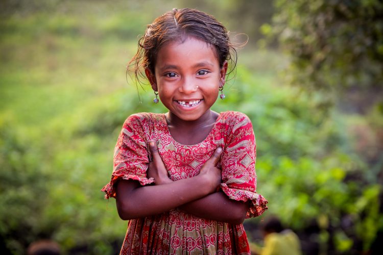 bunk_time's tweet photo. Happy world smile day.
photograph by - @ MOU AYSHA
#WorldSmileDay https://t.co/GVi8xO8hxb