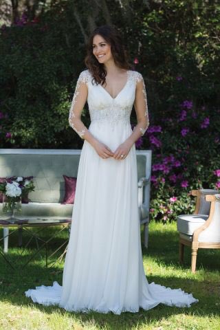 carlasbrides's tweet photo. HERMOINE WAS £1120 NOW £349!!
#closingdownsale #sale #wedding #weddingdresssale #nottingham #Westbridgford https://t.co/YHvFrdW9kg