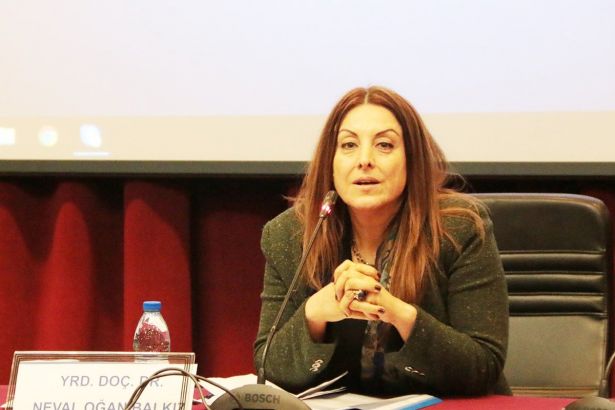 Neval Oğan Balkız ile söyleşi
"Türkiye’de eğitimin yapısı, örgütlenme biçimi, içerik, nitelik, amaç ve işlev olarak laik olduğunu söylemek, gerçekleri görmemek anlamını taşır."
haber.sol.org.tr/turkiye/egitim…
<a href="/nevaloanblz/">Neval Oğan Balkız</a>