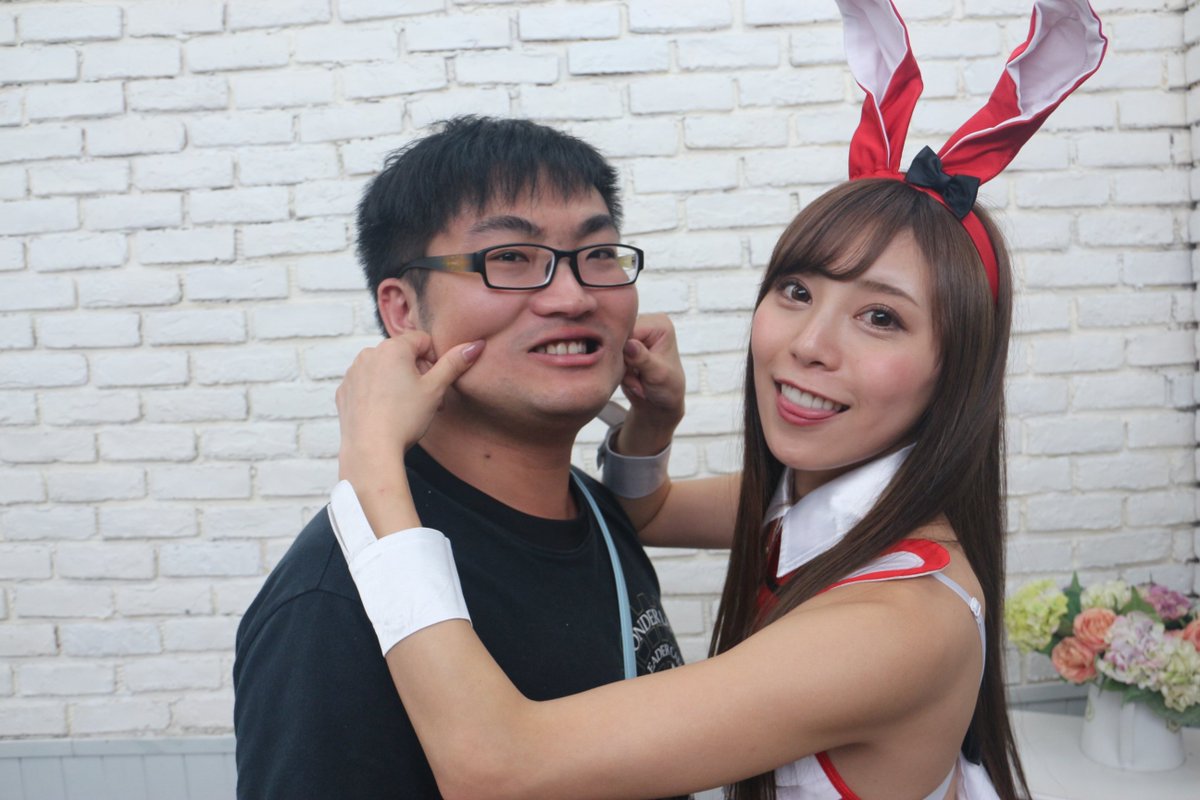 今回の撮影会は私の初めてForaverイベントです

りりかちゃんお会いできて嬉しです

撮影会は楽しいね～

次回にも期待しています。
<a href="/hoshi_riri_/">星川凛々花さん💞応援アカ</a>