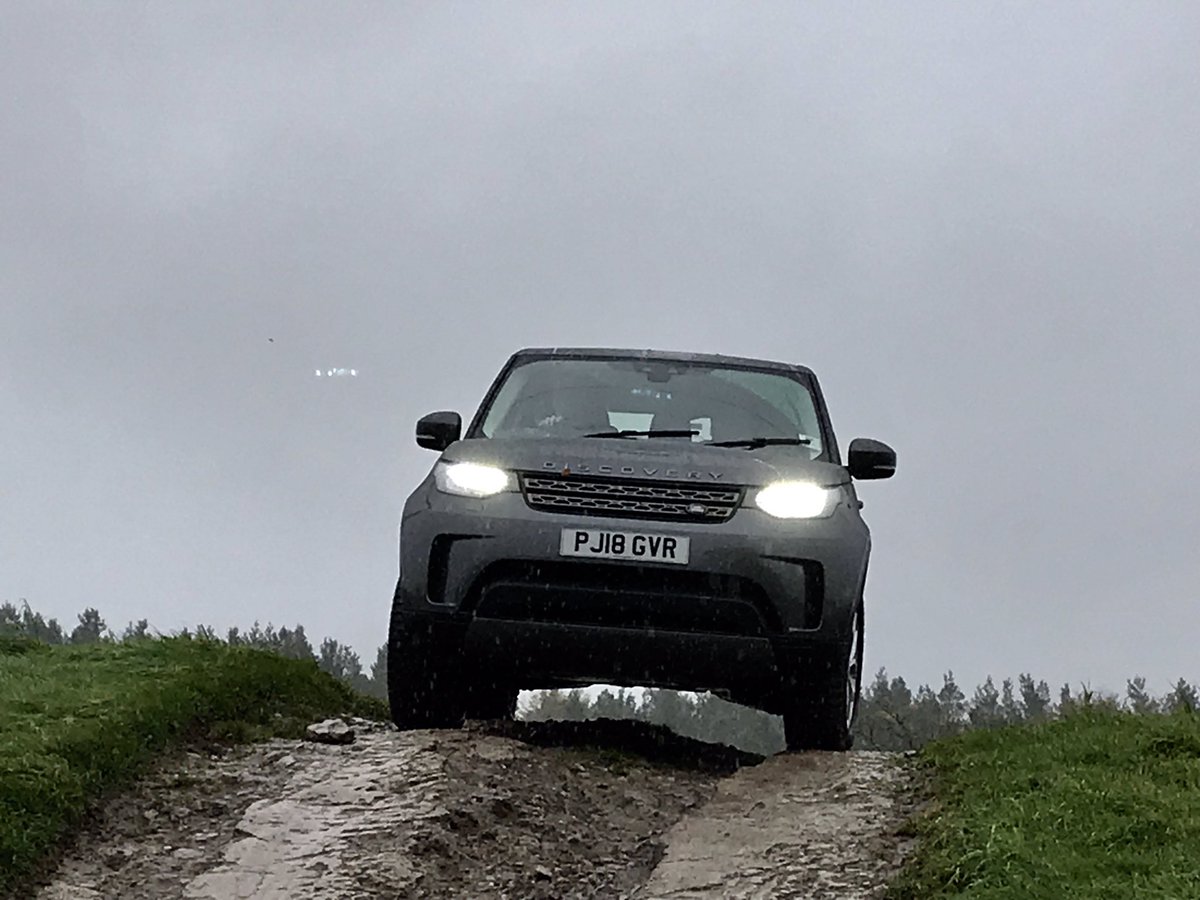 NGMWcars's tweet photo. The afternoon off-road frolics have begun @conistonoffroad https://t.co/Tnm5A4Meft