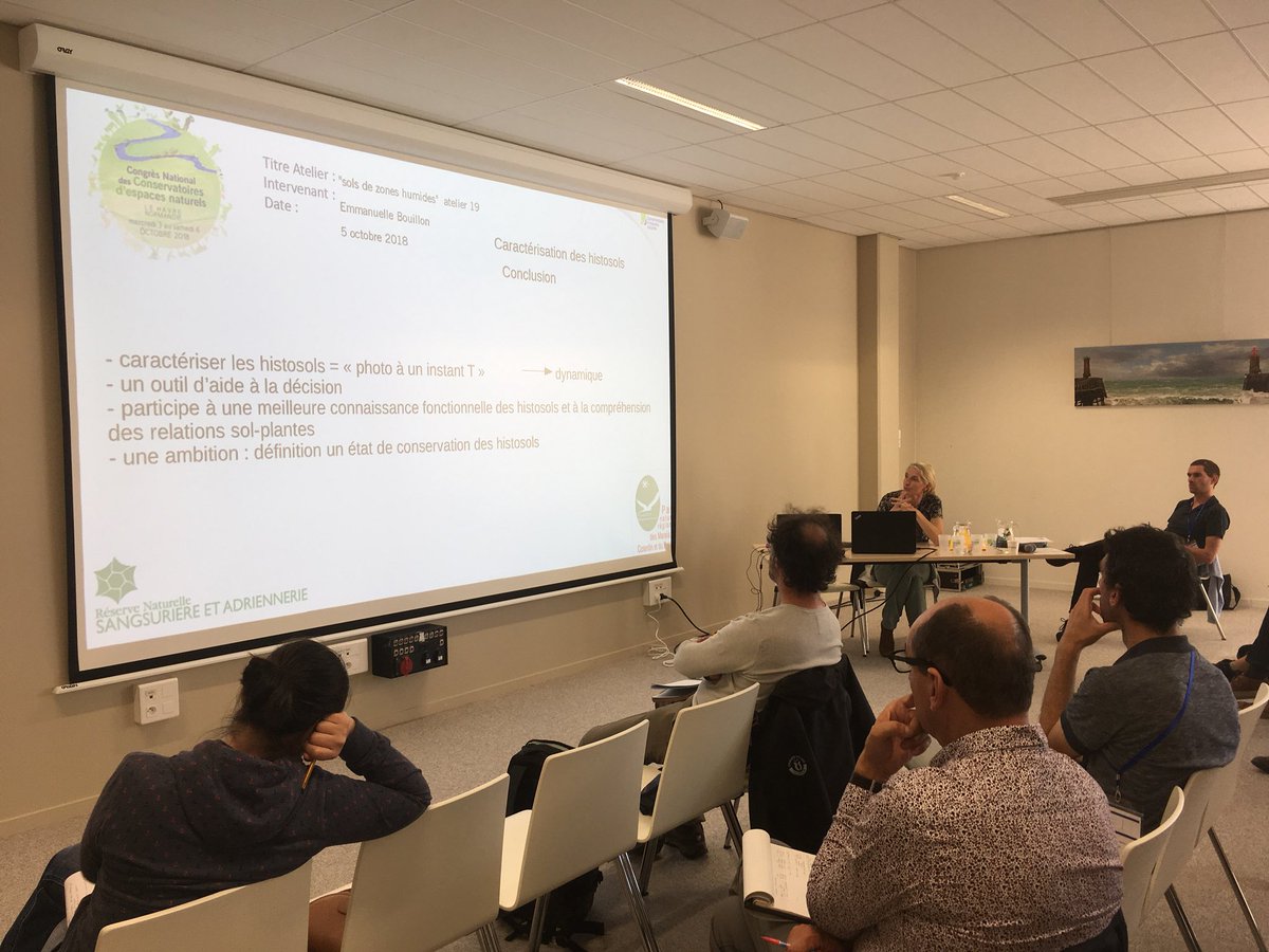 #congrèsCEN2018 Atelier « Sols des zones humides » : caractériser les #histosols , par la conservatrice de la #RéserveNaturelle des marais de la Sangsurière #tourbières