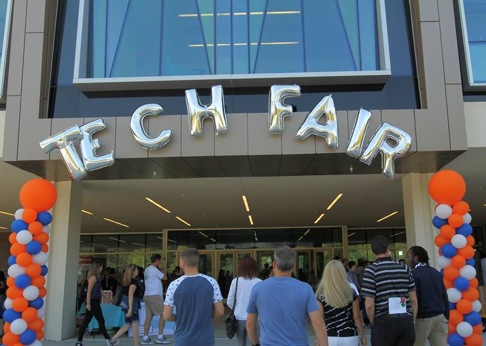 UF_InfoTech's tweet photo. PSA: We are five days away from #UFTechFair! Interact with #3D printers, #Microsoft Hololens, podcasting kits, and so much more! https://t.co/0Ry1cjKV8U @uf_sparks_mag https://t.co/5QCVHrof01