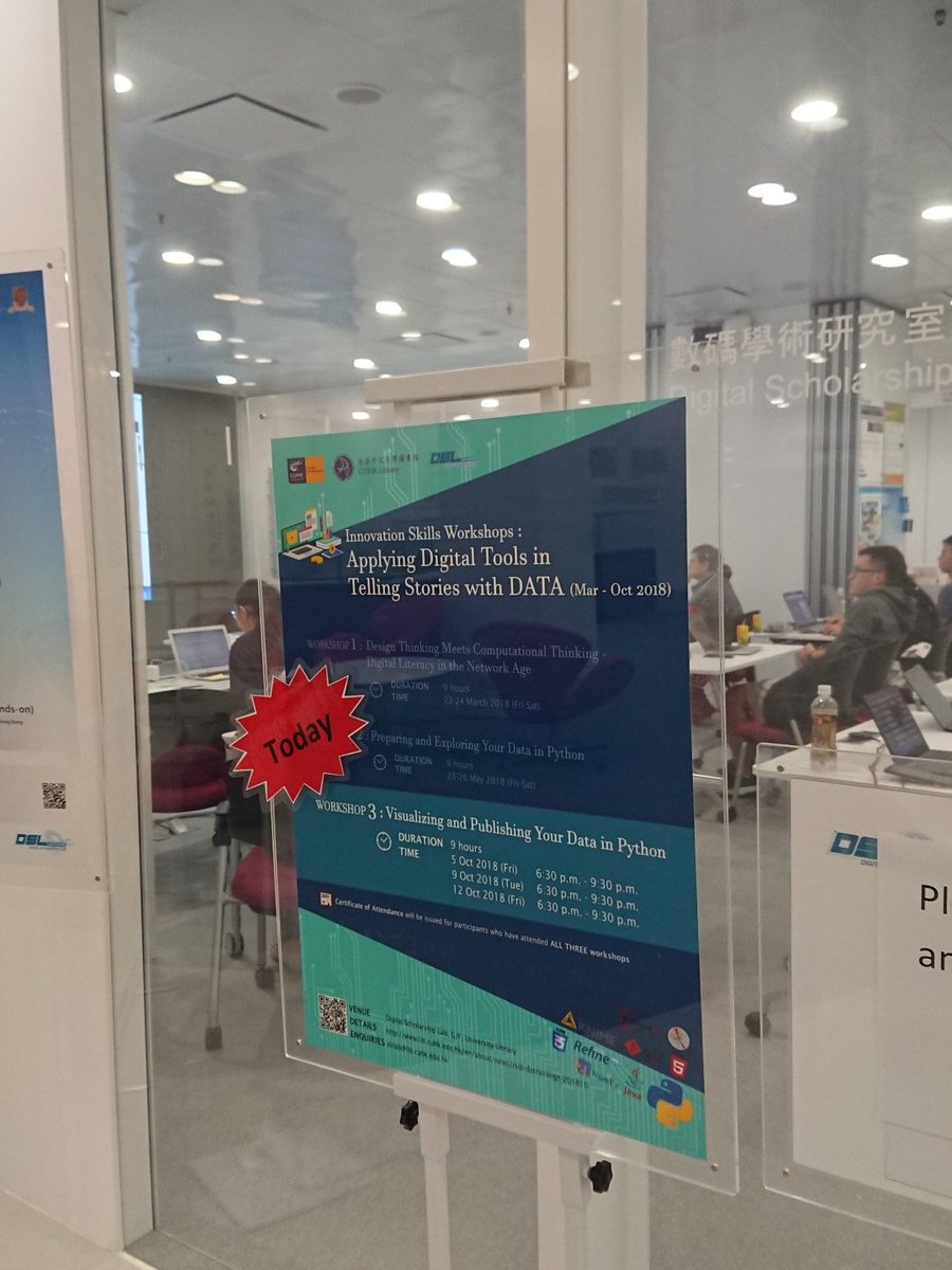 cuhklibresearch's tweet image. &quot;Visualizing and Publishing your Data in Python&quot; conducted by Prof. Bernard Suen @ybsuen is now in #DSLab of UL now. #CUHKLIBRARY
