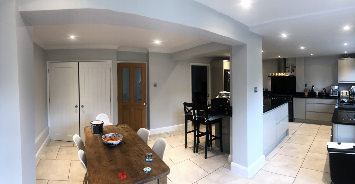 SmithNicDec's tweet photo. I wish I had taken s ‘before’ picture because these walls were horrendous. A full day and a half of prep work on this to get clean lines and smooth walls and woodwork. @Tikkurila_UK ceiling and walls @Caparol on woodwork #decorator #Tonbridge #hildenborough https://t.co/0n9uQVzsis