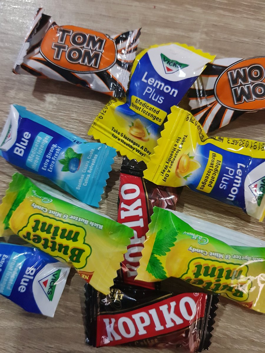BBoason's tweet photo. You want to know the current value of the Naira? Each of this small piece of candy costs 10 Naira. A whopping 10 Naira!!! That's 100 Kobo x 10. Think about it, folks. #HappyWeekend https://t.co/EkQEGdfdqh